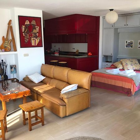 韦斯卡Loft Acogedor Con Terraza Y Parking En El Centro公寓 外观 照片