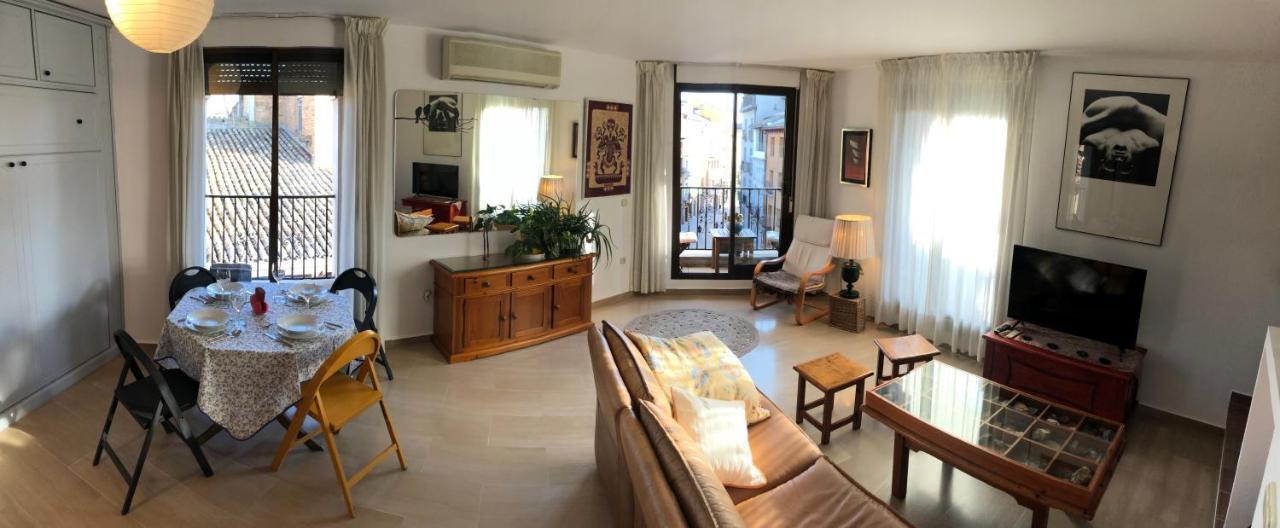 韦斯卡Loft Acogedor Con Terraza Y Parking En El Centro公寓 外观 照片