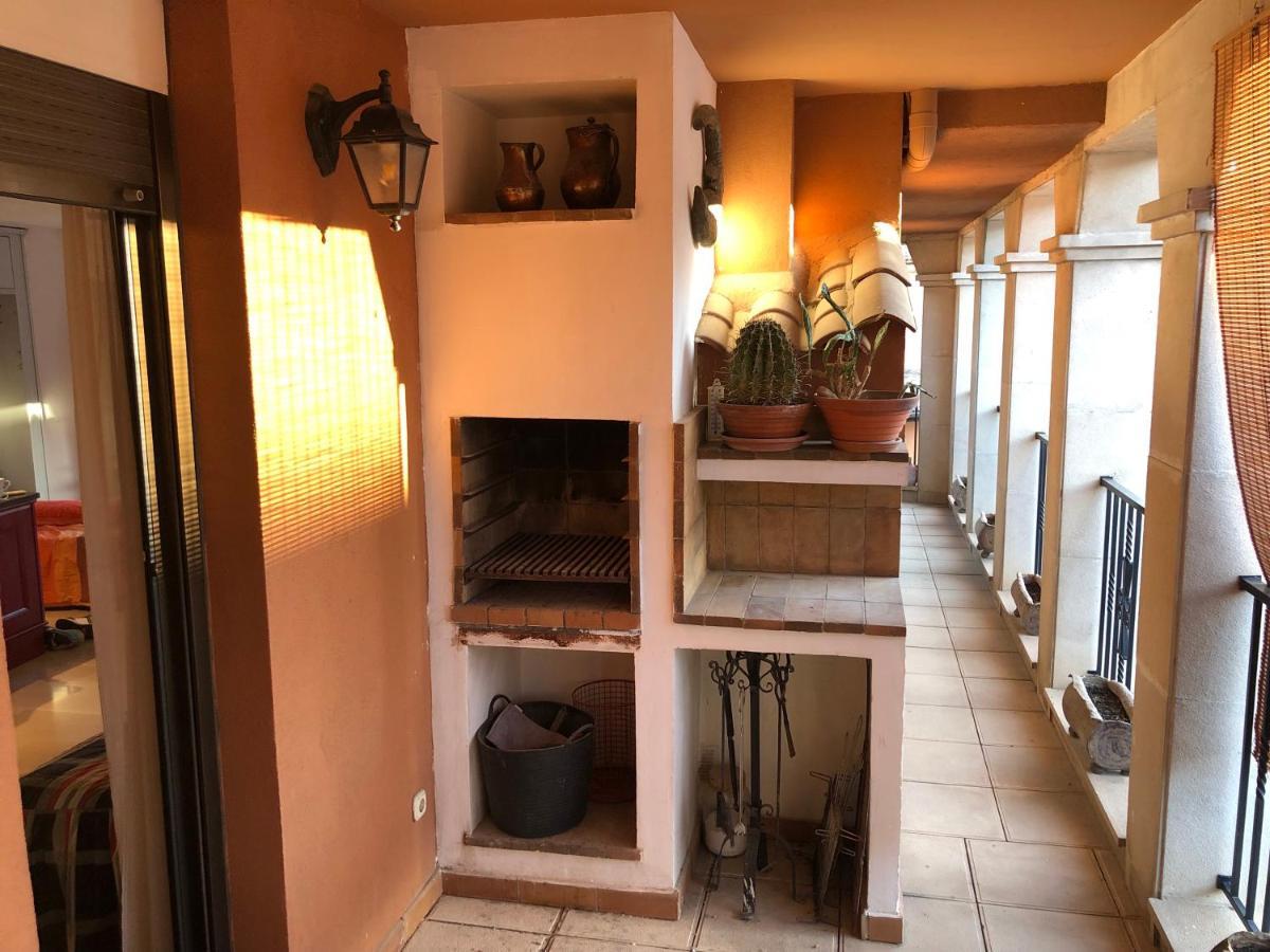韦斯卡Loft Acogedor Con Terraza Y Parking En El Centro公寓 外观 照片